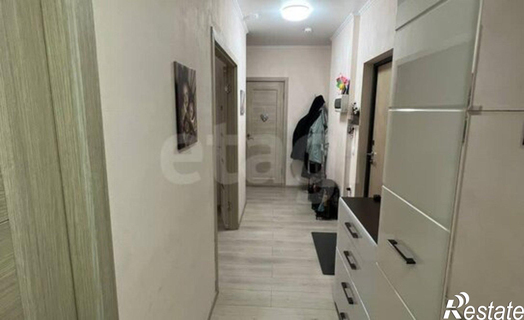 Купить квартиру за 6 000 000 рублей на 15-й микрорайон, 11