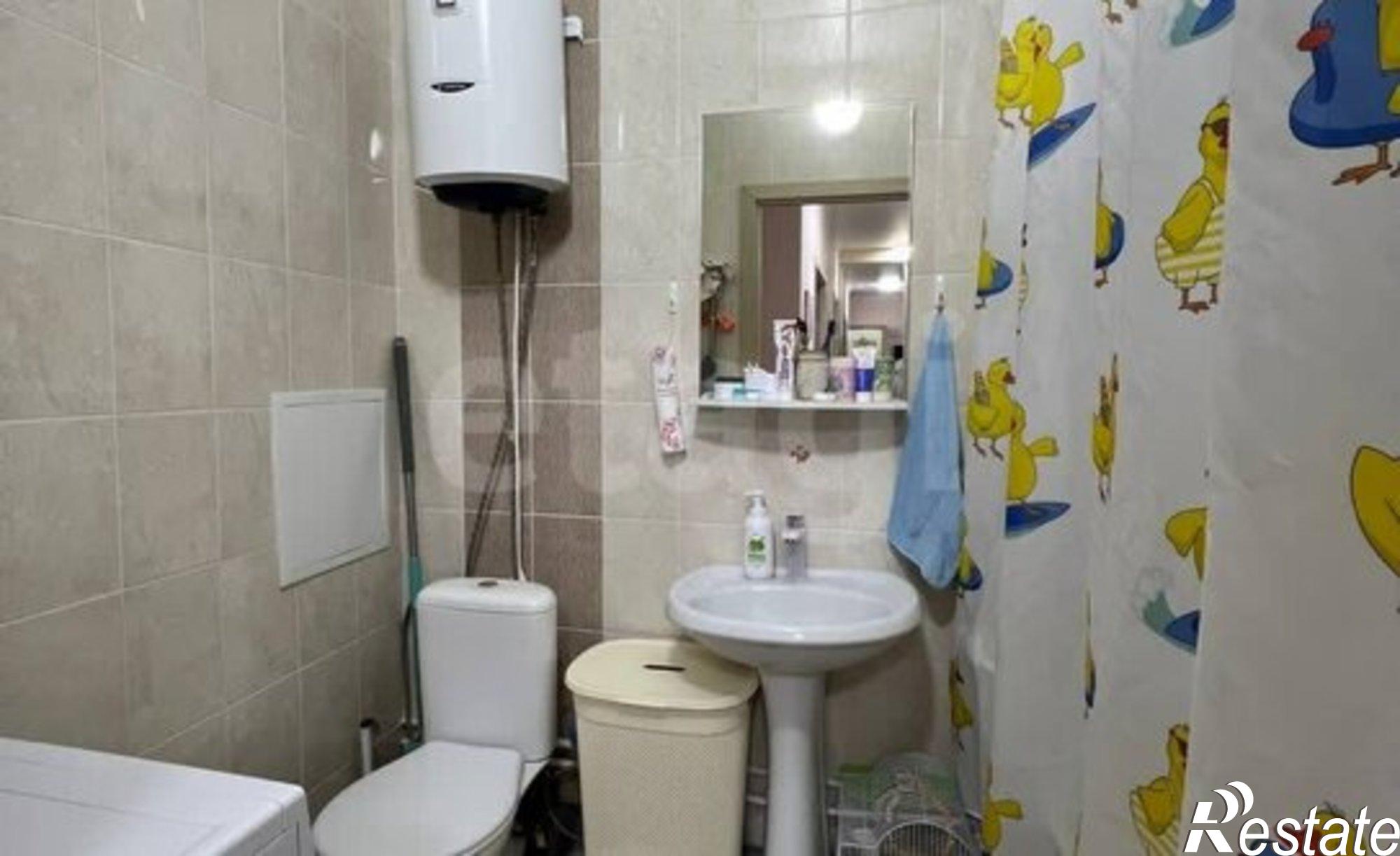 Купить квартиру за 6 000 000 рублей на 15-й микрорайон, 11