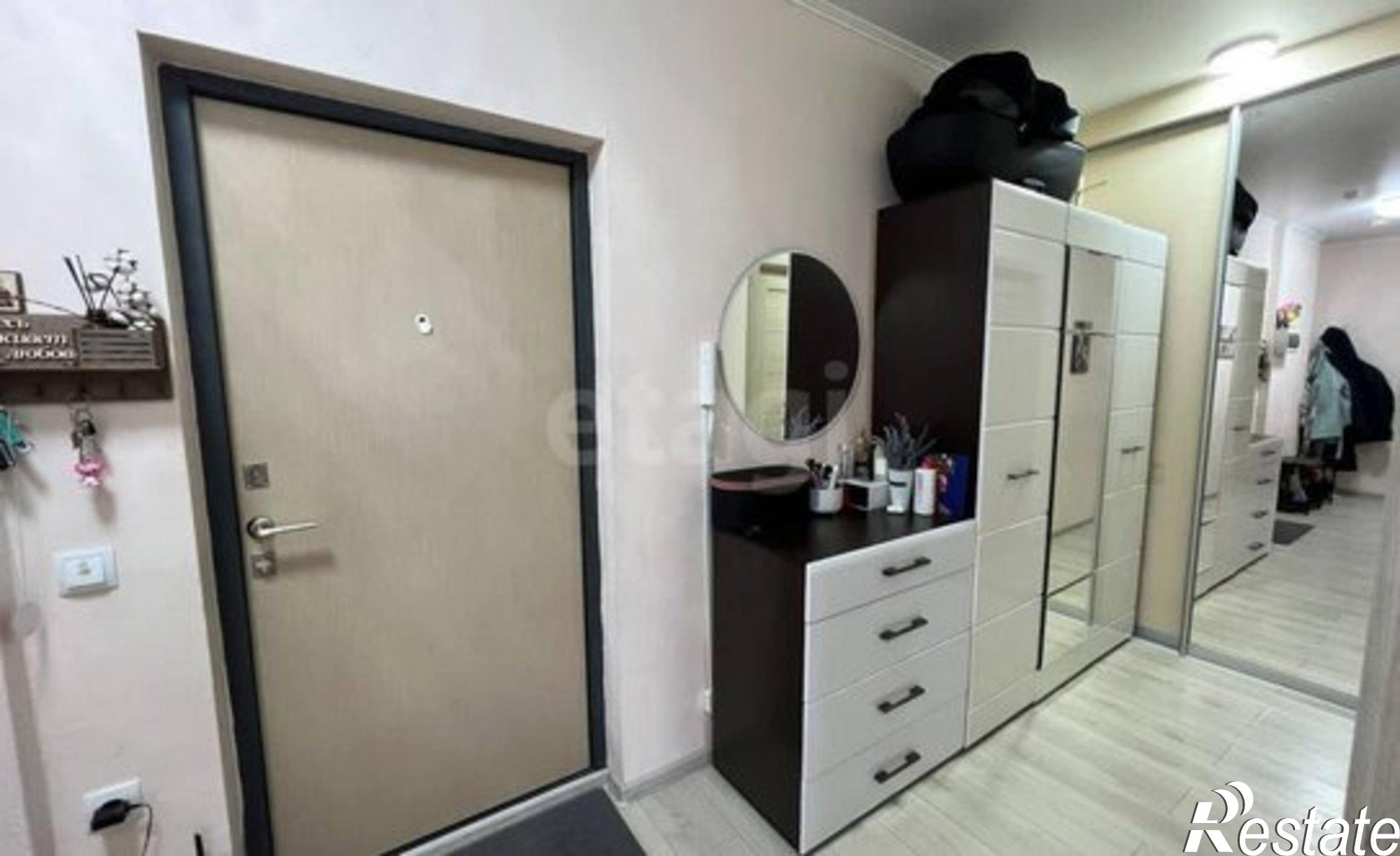 Купить квартиру за 6 000 000 рублей на 15-й микрорайон, 11