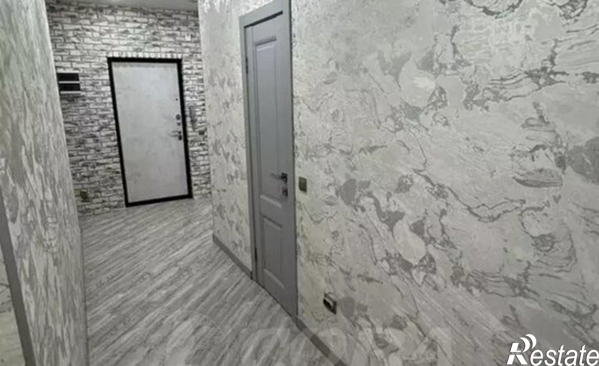 Купить квартиру за 7 400 000 рублей на 15-й микрорайон, 29