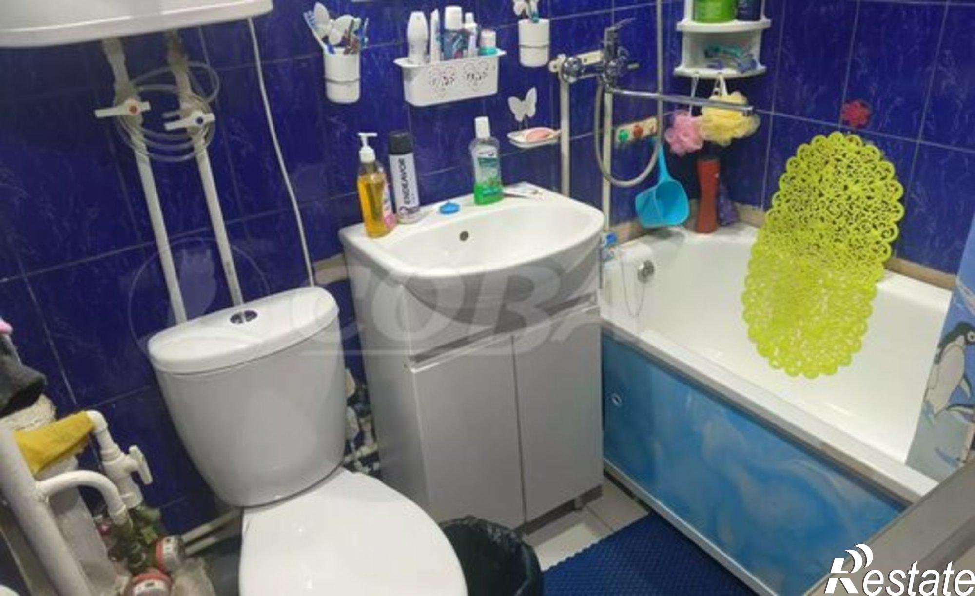 Купить квартиру за 3 100 000 рублей на 9-й микрорайон, 20