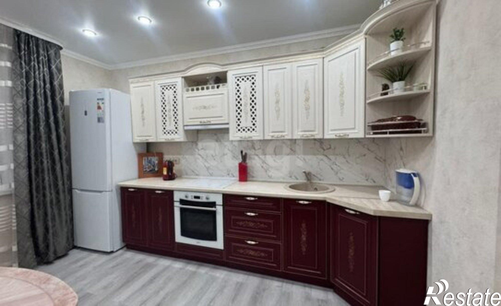 Купить квартиру за 7 200 000 рублей на 15-й микрорайон, 28