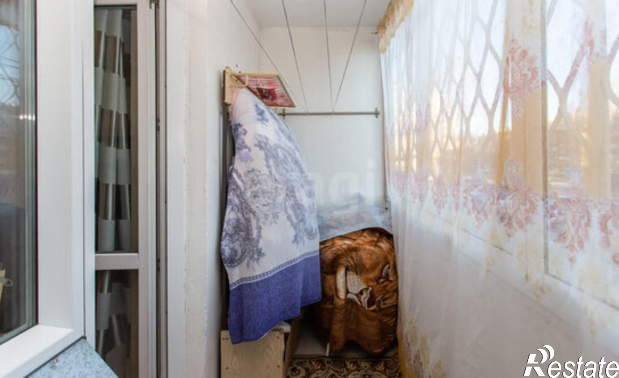 Купить квартиру за 3 500 000 рублей на 4-й микрорайон, 37/2