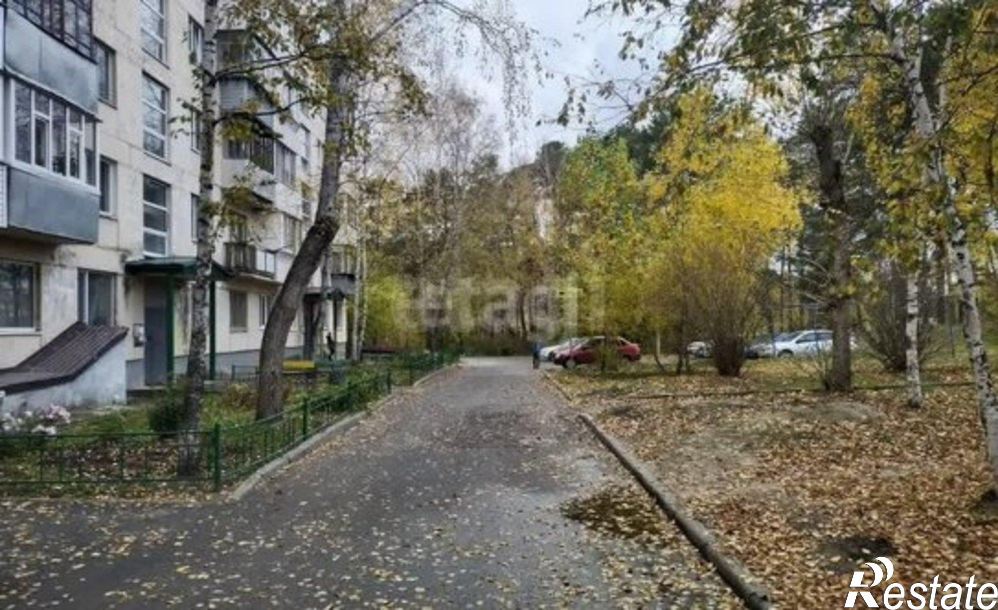 Купить квартиру за 2 100 000 рублей на микрорайон Менделеево, 8