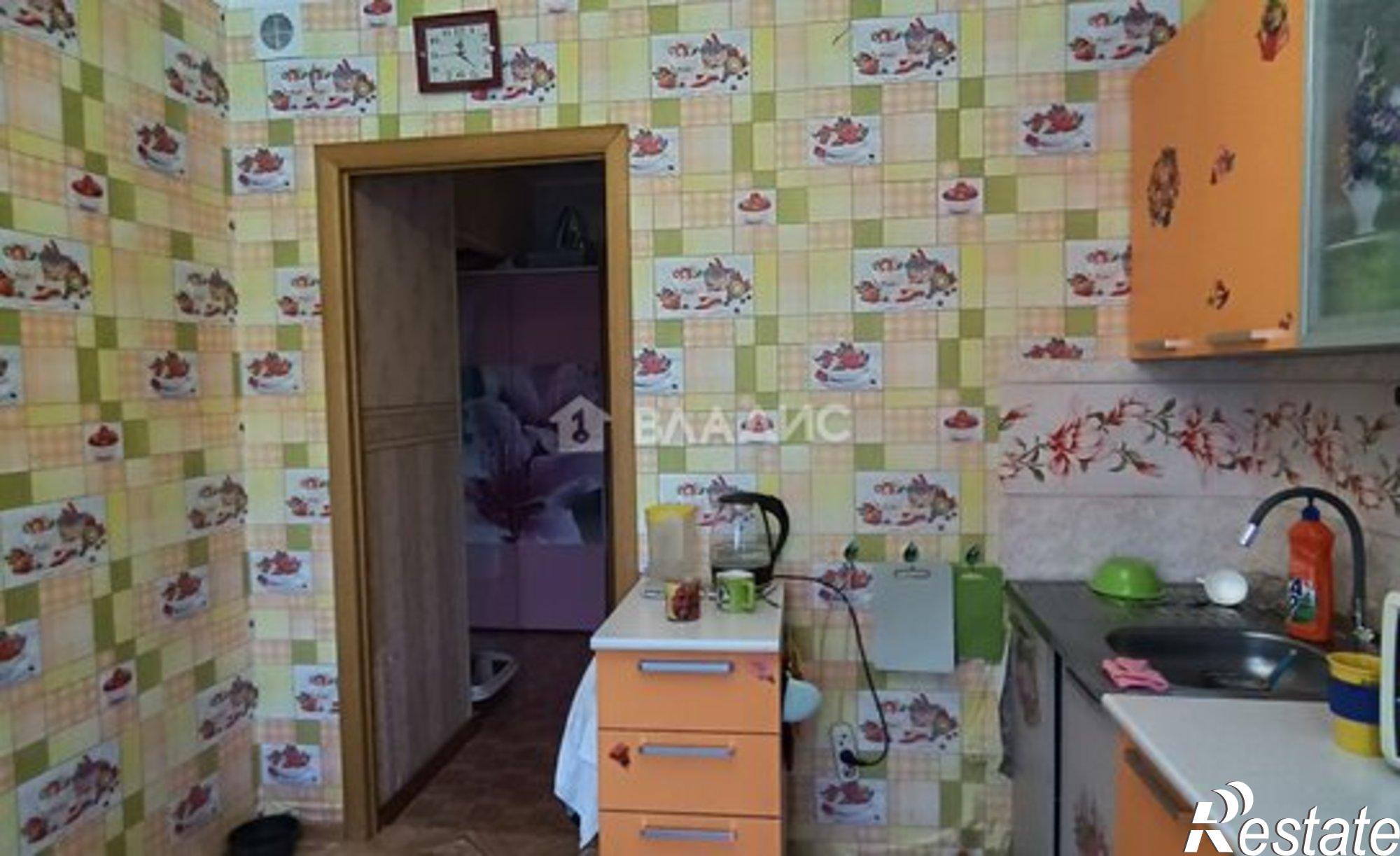 Купить квартиру за 4 500 000 рублей на 10-й микрорайон, 35