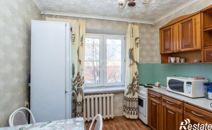 1-комн квартира 4-й микрорайон, 37/2