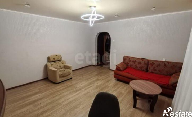 2-комн квартира 9-й микрорайон, 31