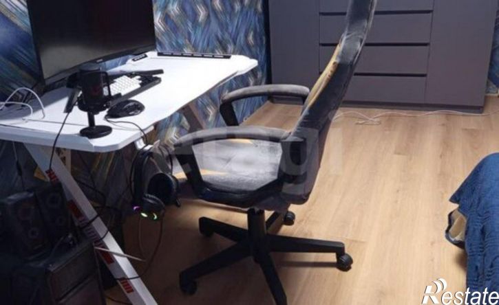 3-комн квартира 7-й микрорайон, 26