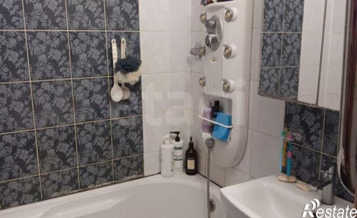 3-комн квартира 7-й микрорайон, 26