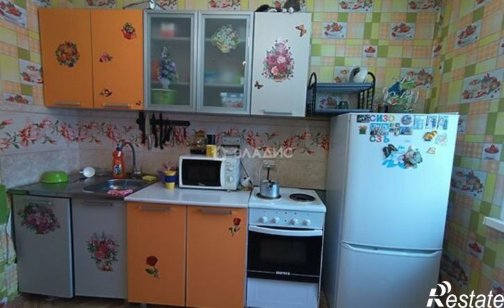 2-комн квартира 10-й микрорайон, 35