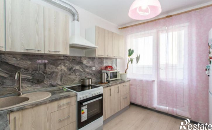 2-комн квартира 15-й микрорайон, 11А