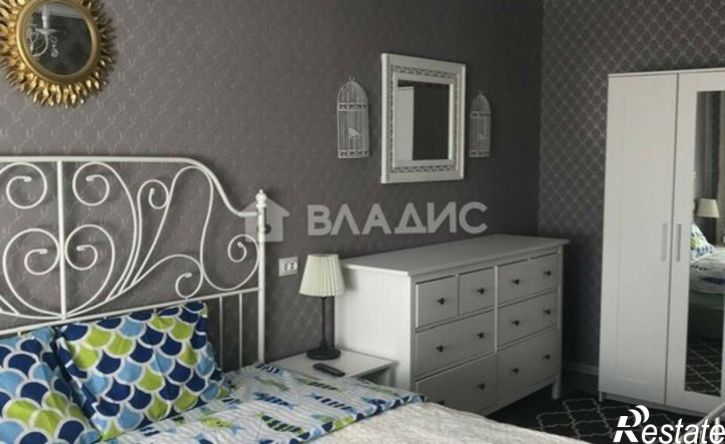 2-комн квартира 8-й микрорайон, 16