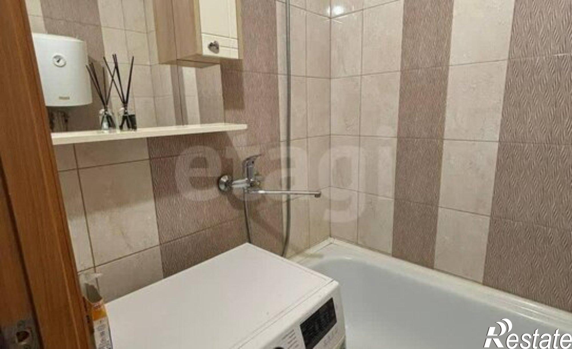 Купить квартиру за 3 200 000 рублей на 15-й микрорайон, 16