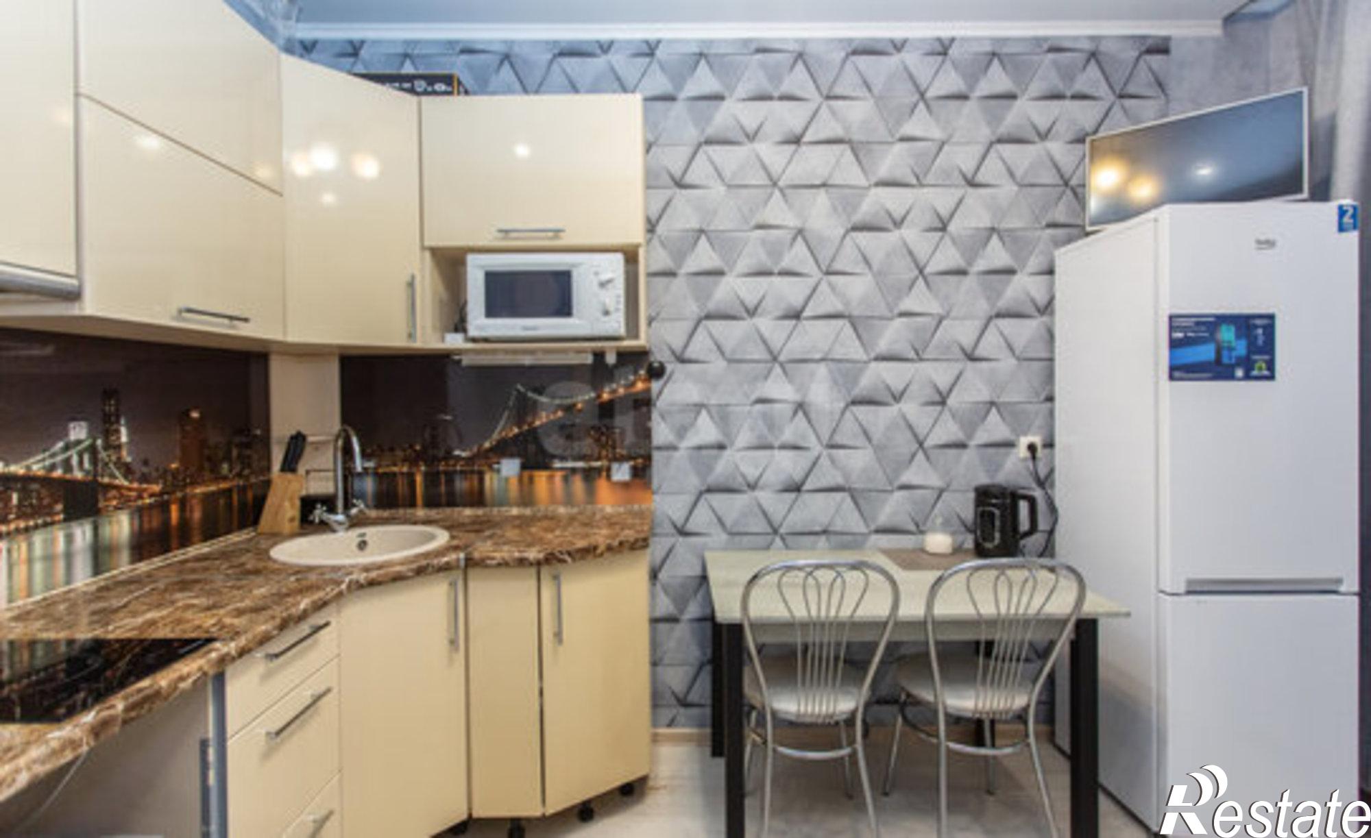 Купить квартиру за 4 200 000 рублей на 15-й микрорайон, 18