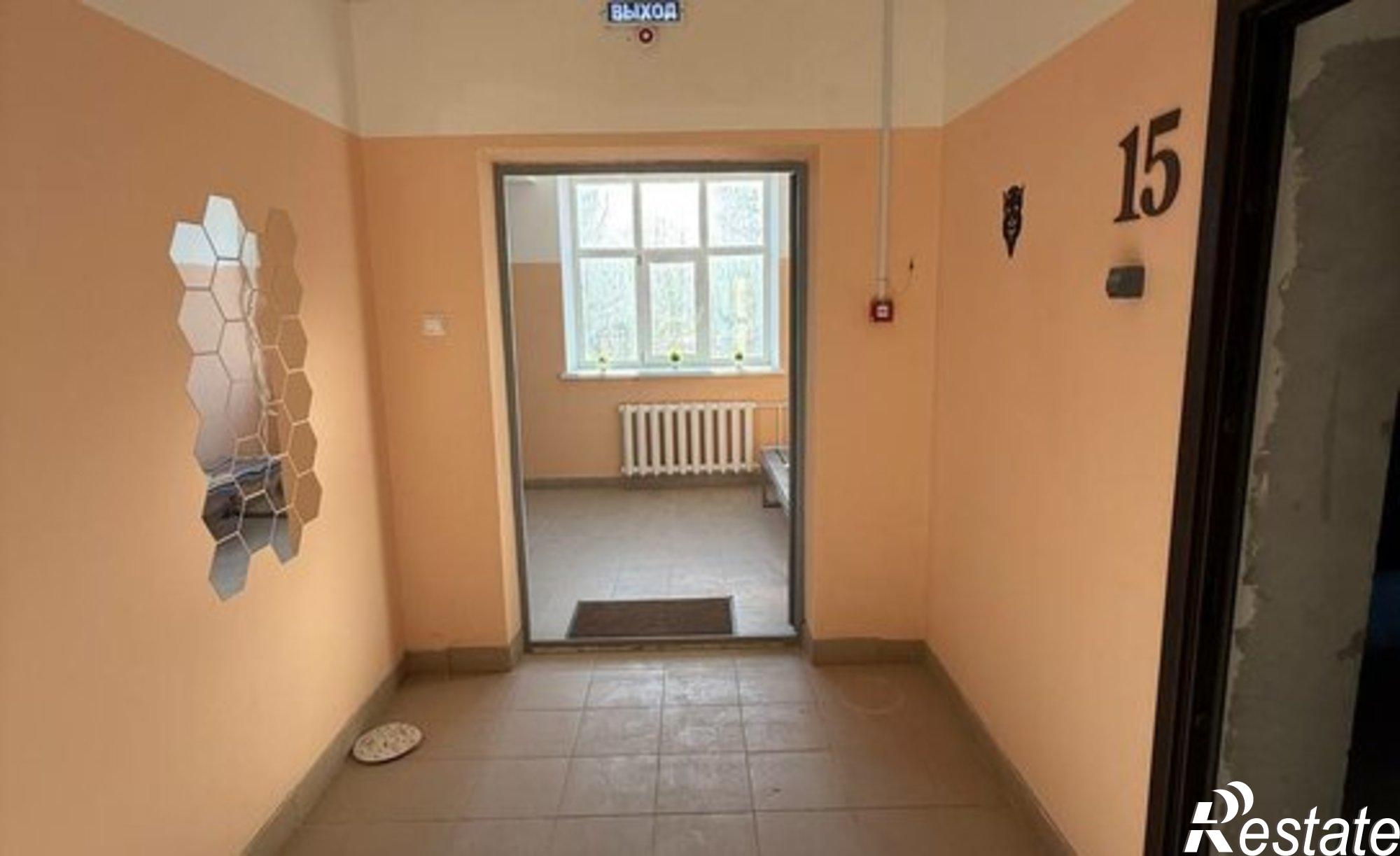 Купить квартиру за 5 200 000 рублей на 10-й микрорайон, 9А