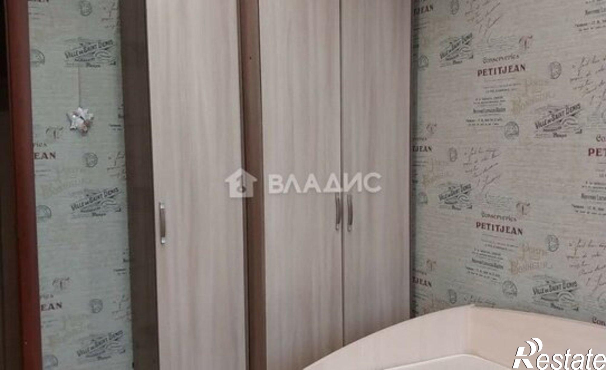 Купить квартиру за 6 380 000 рублей на 15-й микрорайон, 4