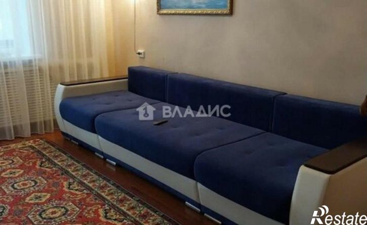 4-комн квартира 15-й микрорайон, 4