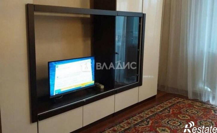 4-комн квартира 15-й микрорайон, 4