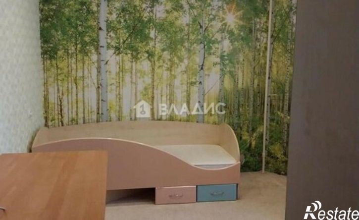 4-комн квартира 15-й микрорайон, 4