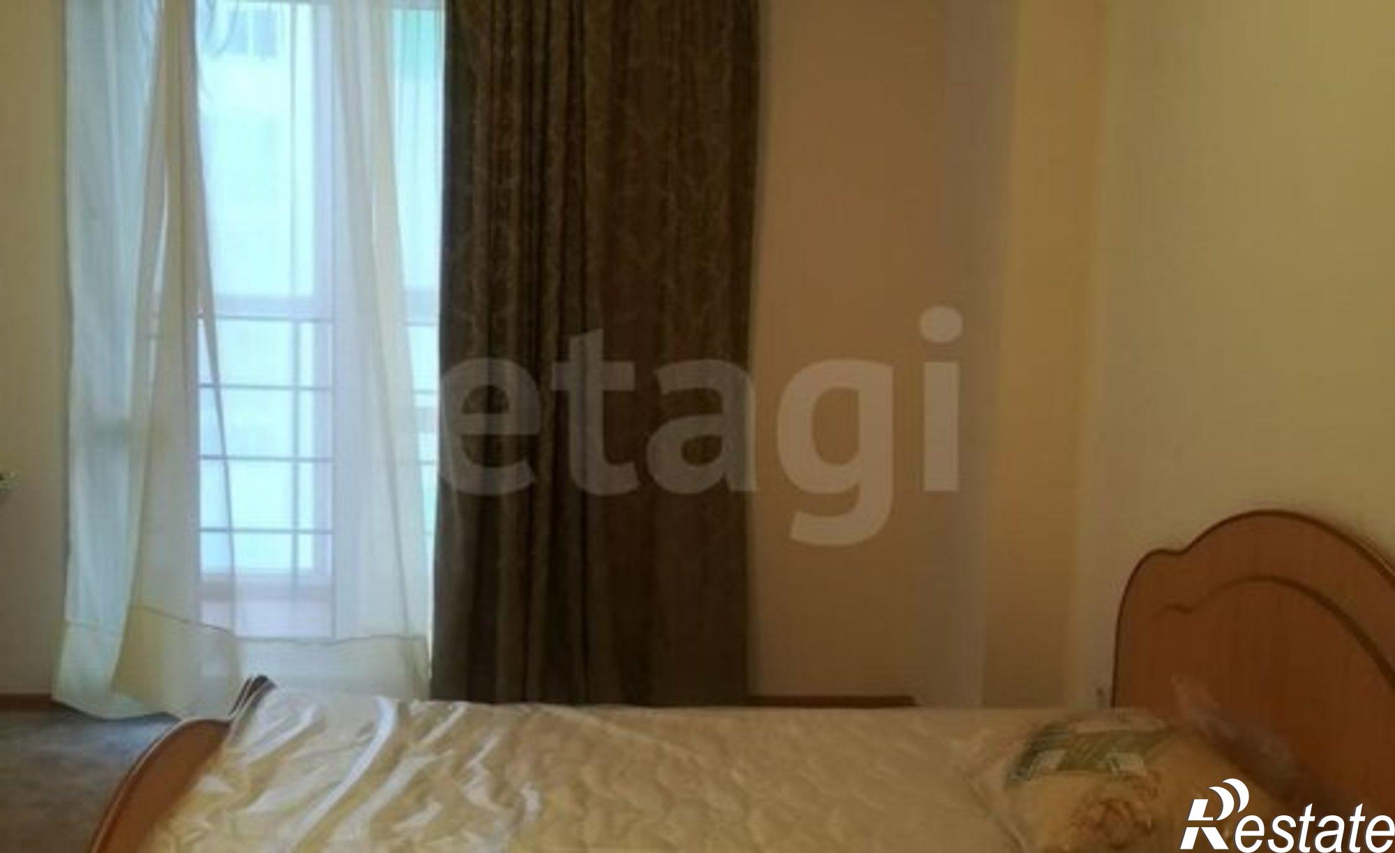 Купить квартиру за 5 000 000 рублей на 15-й микрорайон, 27