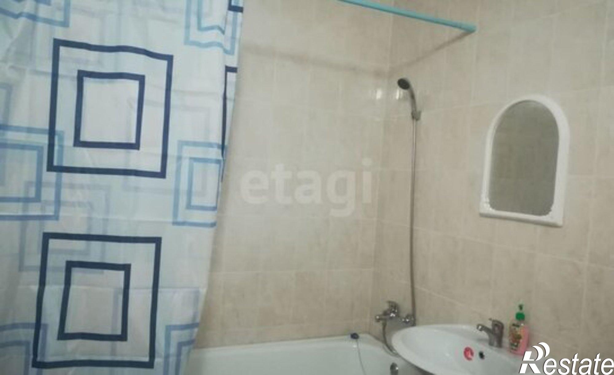 Купить квартиру за 5 000 000 рублей на 15-й микрорайон, 27