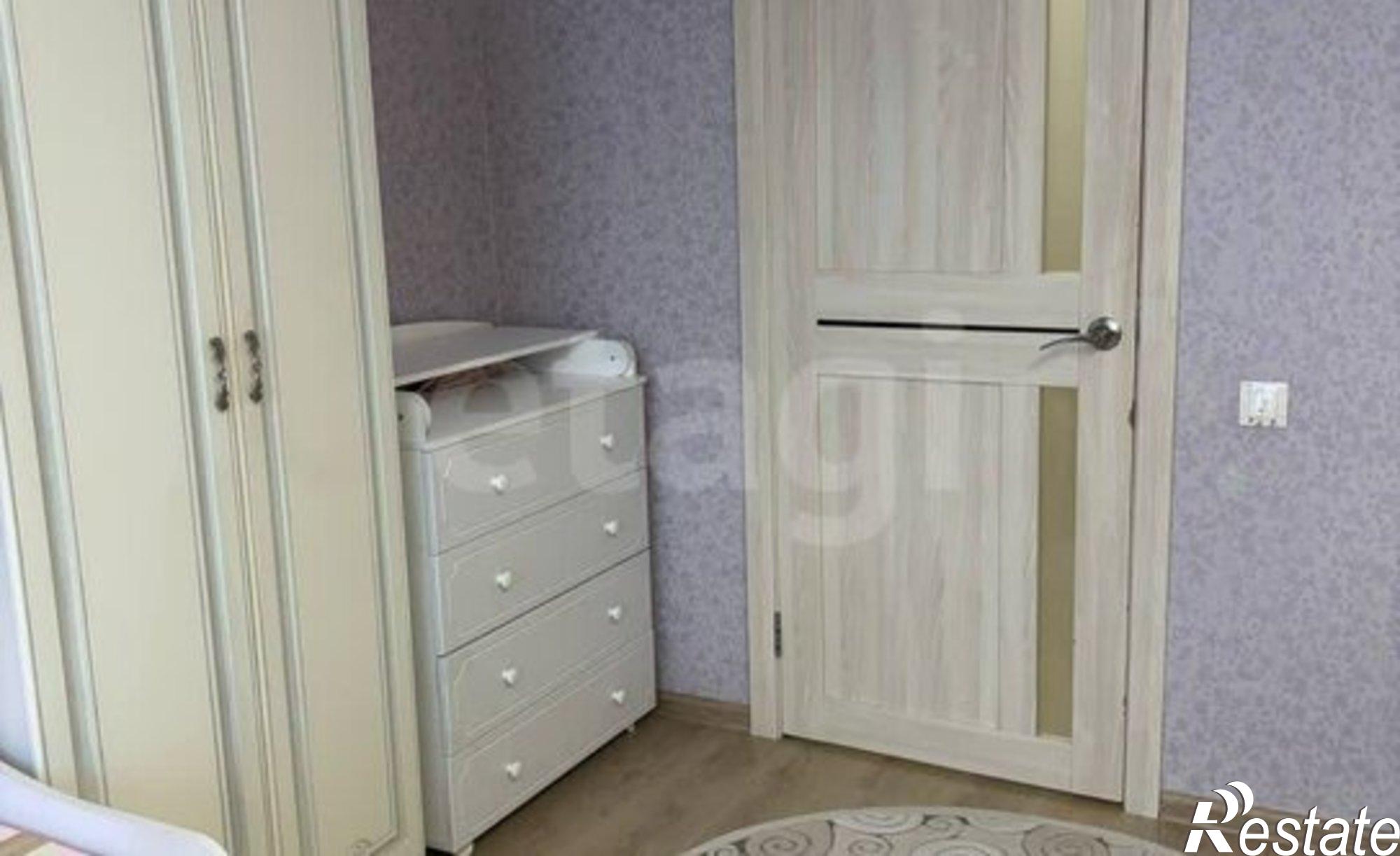 Купить квартиру за 5 900 000 рублей на 4-й микрорайон, 38