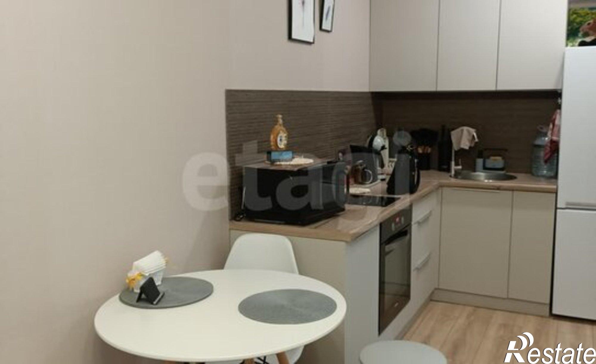 Купить квартиру за 6 650 000 рублей на 7-й микрорайон, 39Б