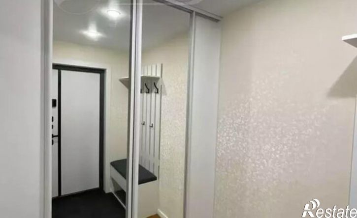 2-комн квартира 4-й микрорайон, 35А