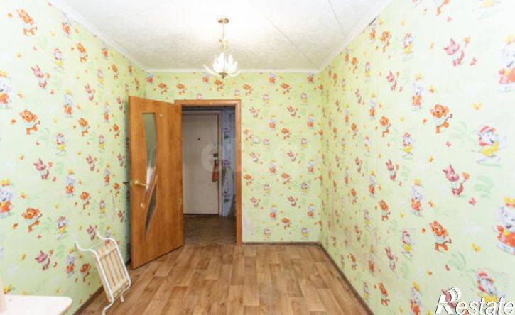 2-комн квартира 8-й микрорайон, 25