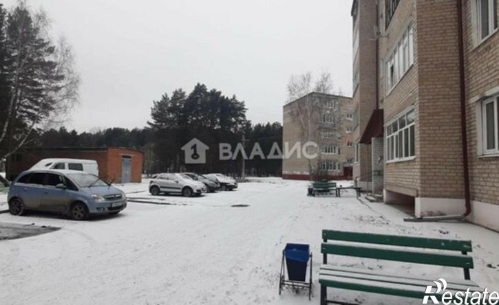 3-комн квартира микрорайон Менделеево, 13