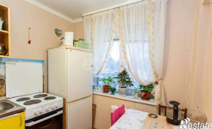 2-комн квартира 4-й микрорайон, 31А