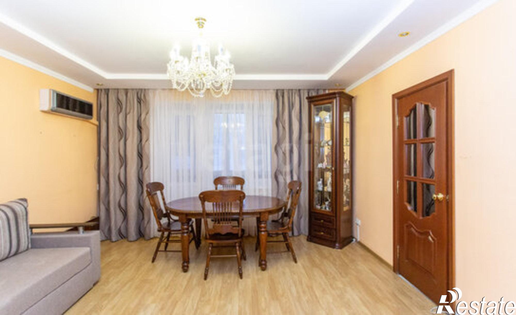 Купить квартиру за 5 500 000 рублей на 10-й микрорайон, 67