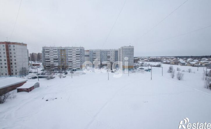 4-комн квартира микрорайон 7А, 36