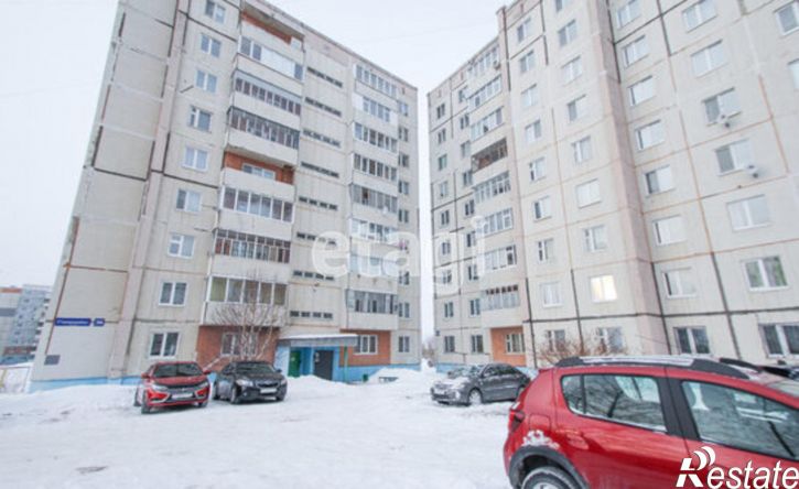 4-комн квартира микрорайон 7А, 36