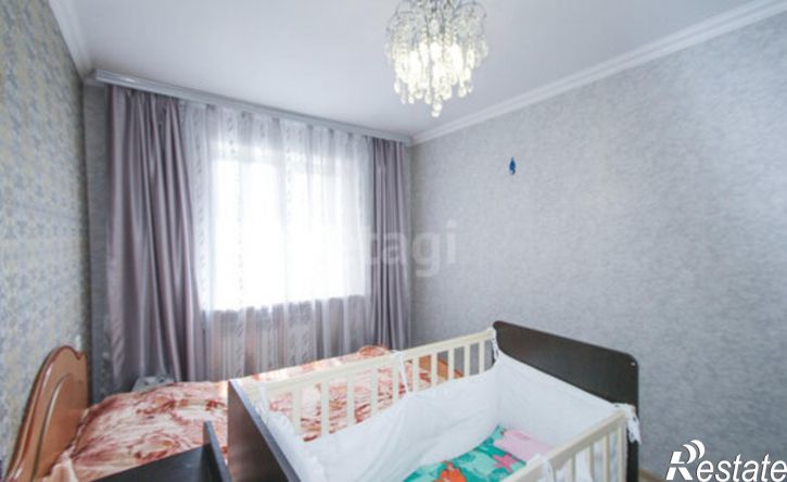 3-комн квартира 8-й микрорайон, 31
