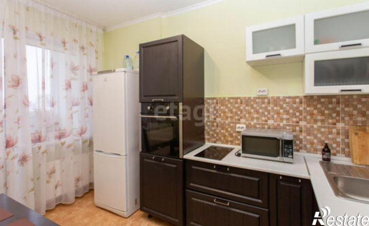 1-комн квартира 15-й микрорайон, 32