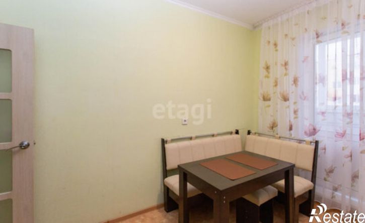 1-комн квартира 15-й микрорайон, 32