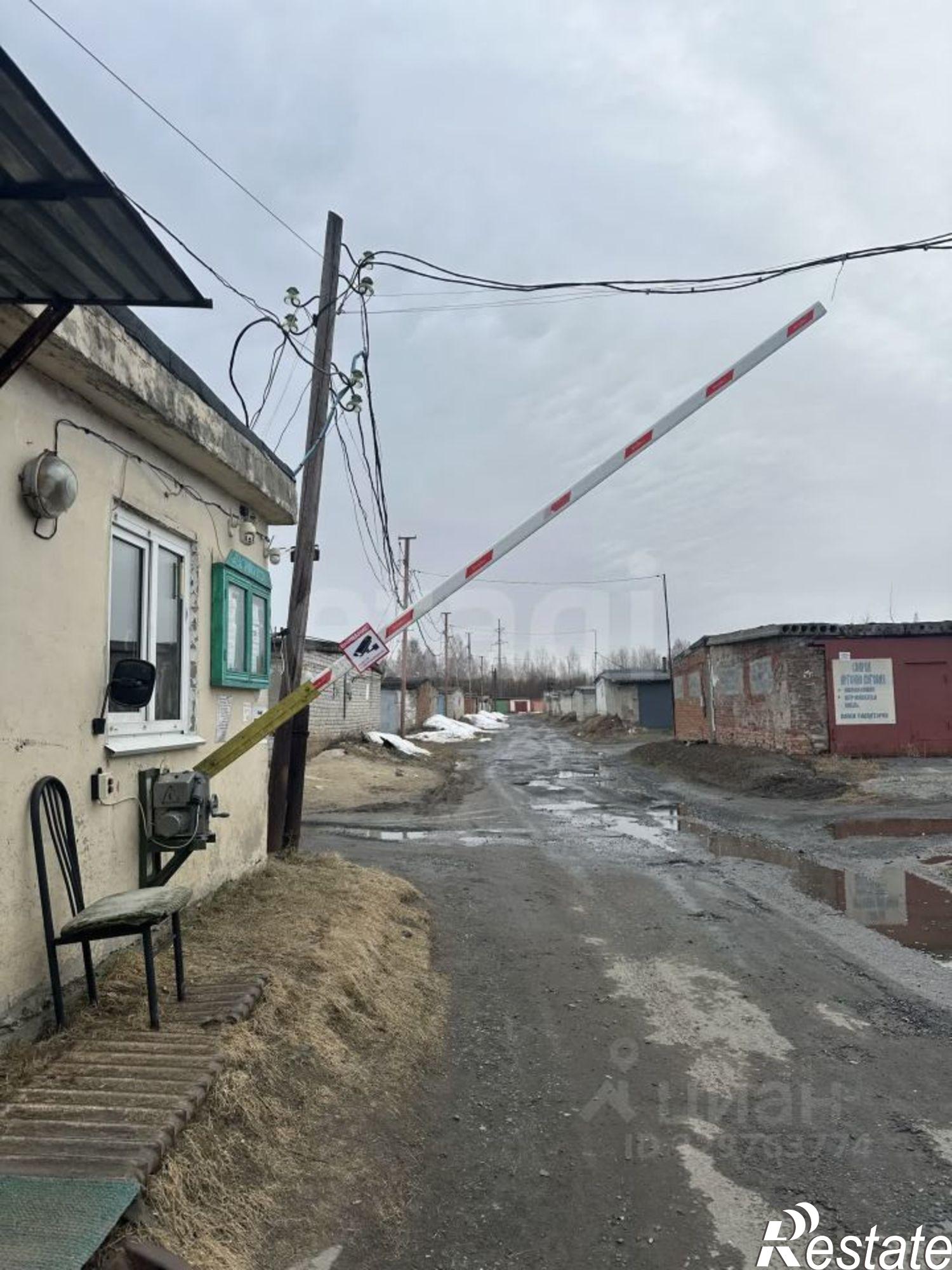 Купить гараж, место в паркинге за 336 540 рублей на Рабочая улица