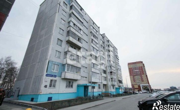 3-комн квартира 10-й микрорайон, 47А