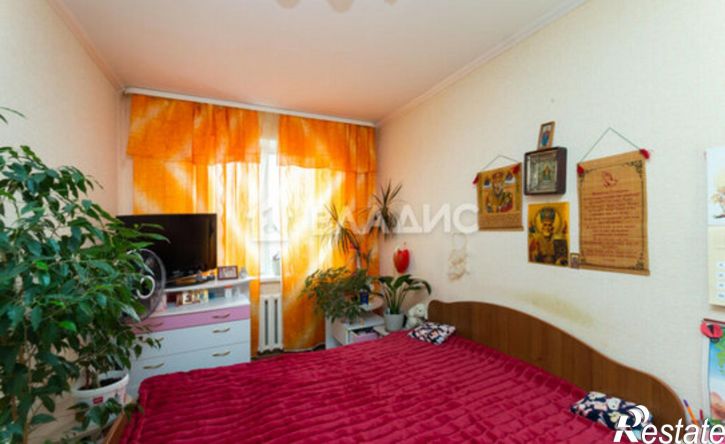 2-комн квартира 6-й микрорайон, 37