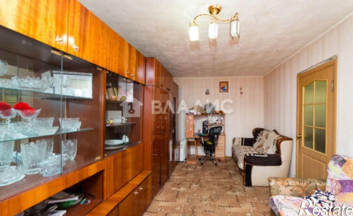 2-комн квартира 6-й микрорайон, 37