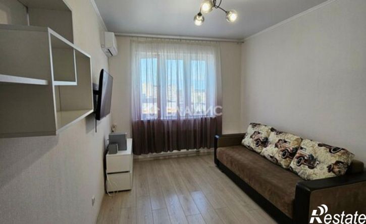 1-комн квартира 10-й микрорайон, 72