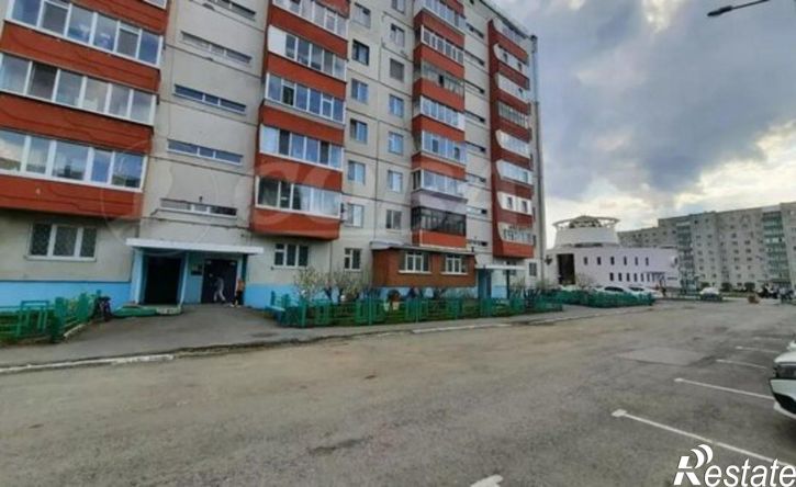 4-комн квартира микрорайон 7А, 8