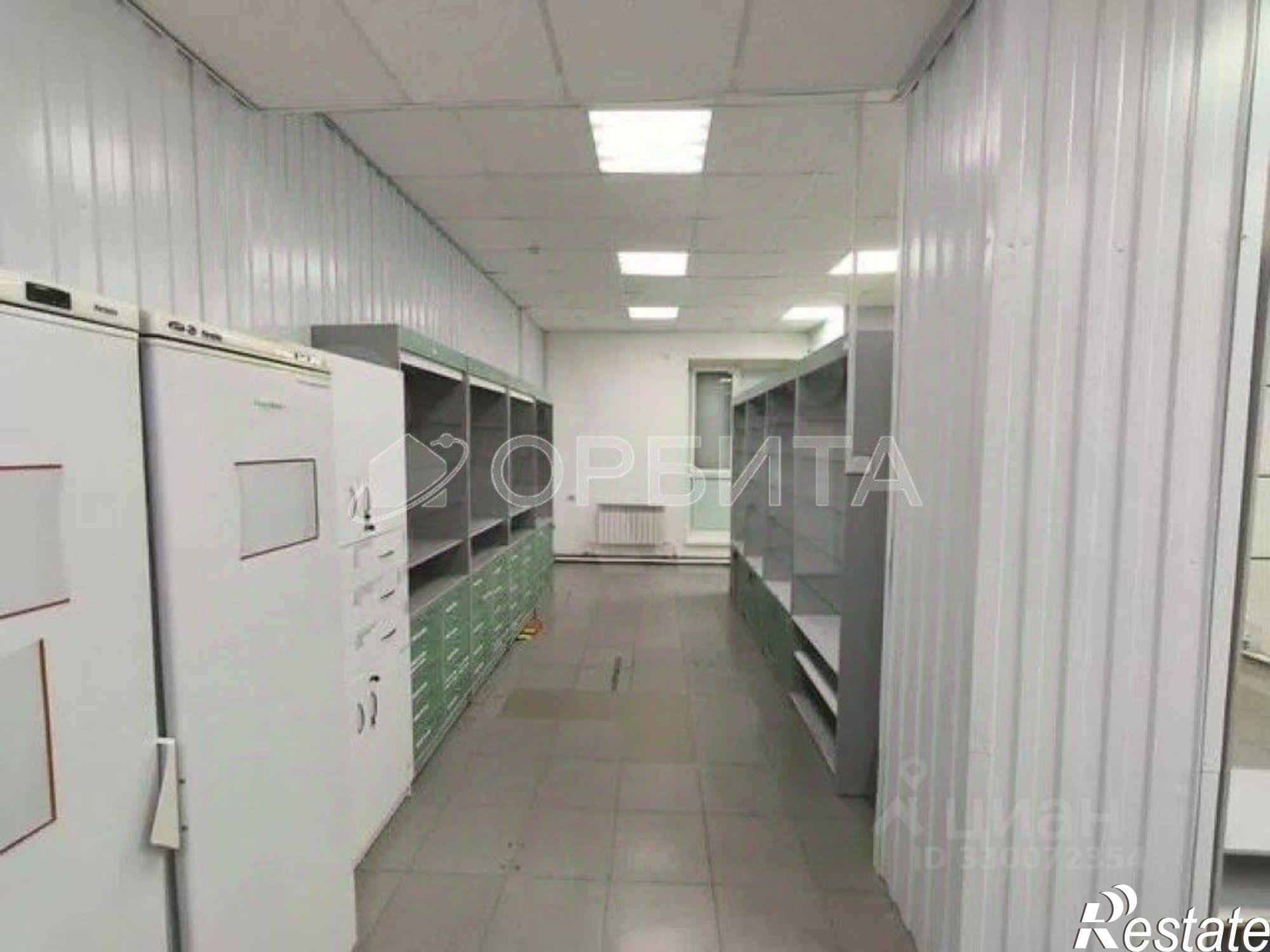 Купить торговое помещение за 31 917 500 рублей на Тобольскмкр 9, , 27б