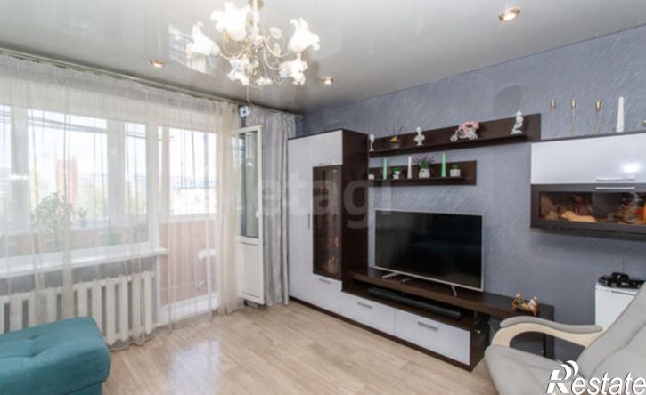 4-комн квартира микрорайон 7А, 12