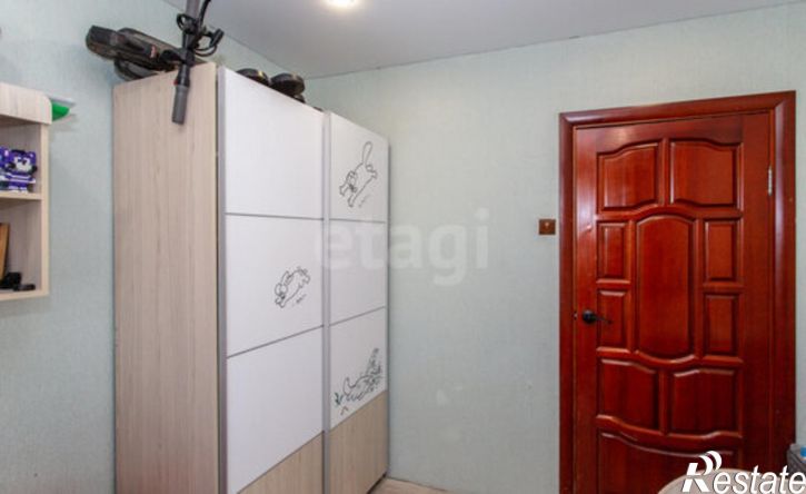 4-комн квартира микрорайон 7А, 12