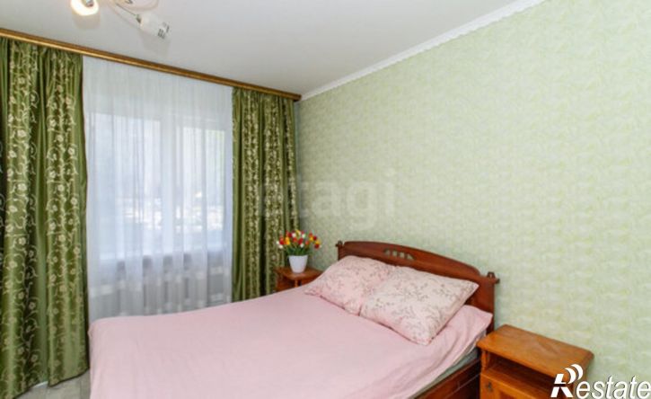 3-комн квартира 8-й микрорайон, 46