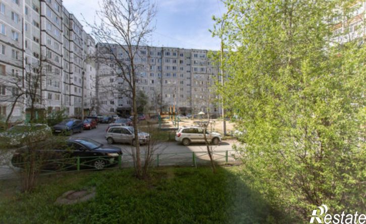 3-комн квартира 8-й микрорайон, 46