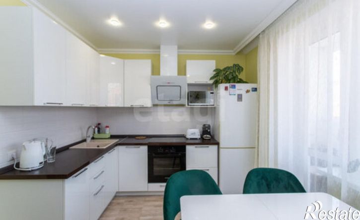2-комн квартира 10-й микрорайон, 74