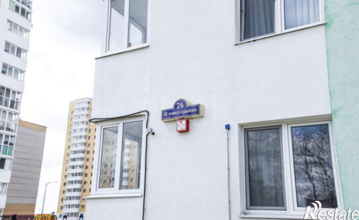 4-комн квартира 15-й микрорайон, 26